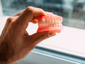 próteses dentárias
